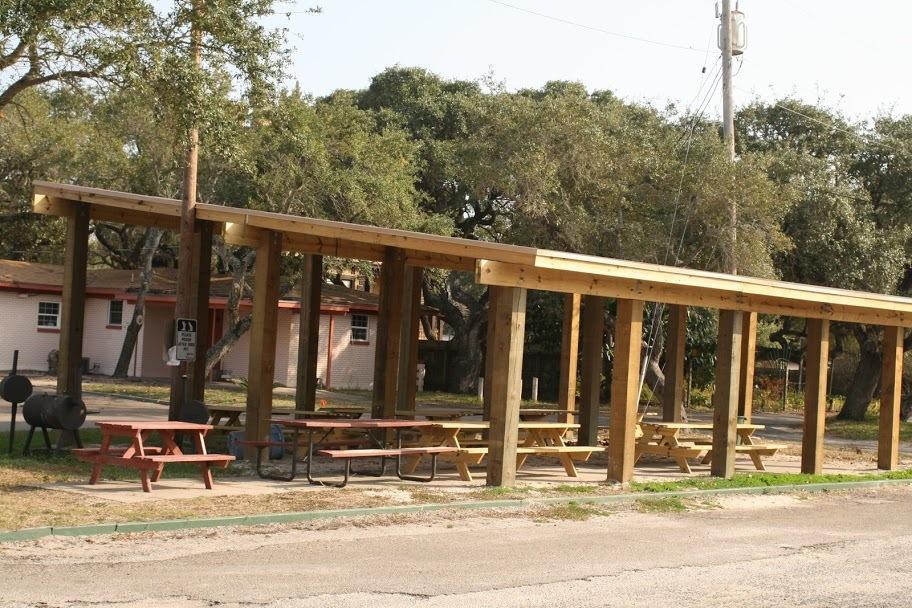 Bayfront Motel 2*
